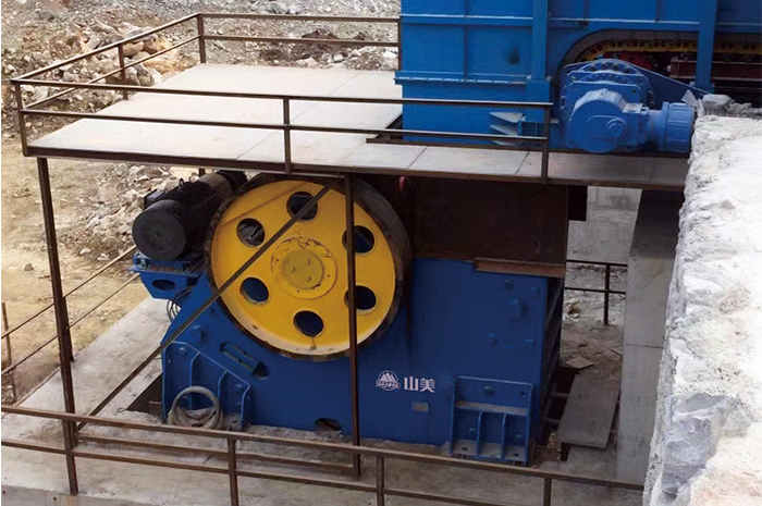 專業(yè)的破碎專家——顎式破碎機！