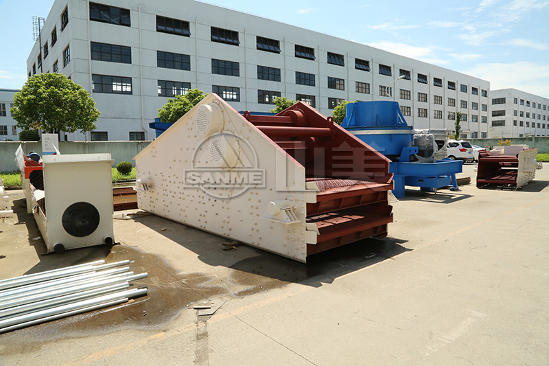 振動(dòng)篩入料時(shí)物料投放要注意什么？